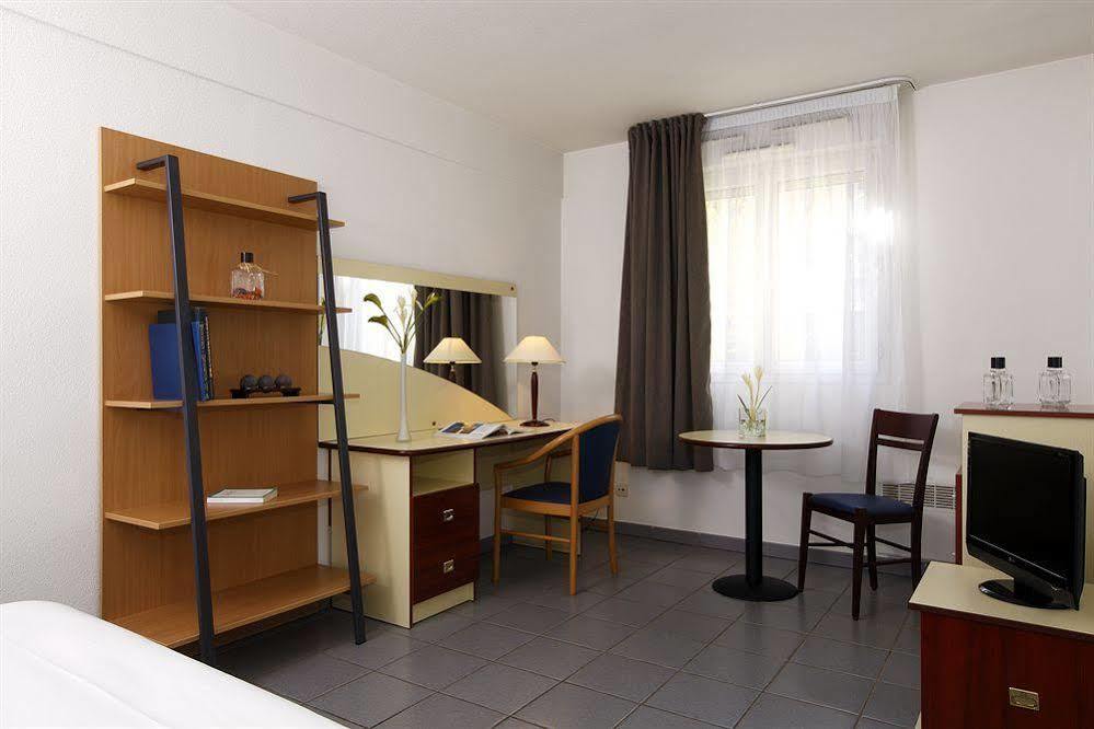 Appart'city Classic Part Dieu Garibaldi Aparthotel 2*